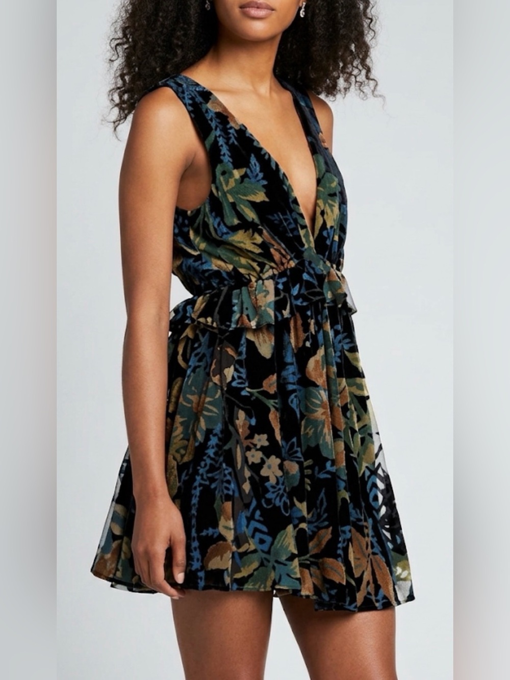 NWT Chelsea & Violet Romantic Rebel Dress, Size M